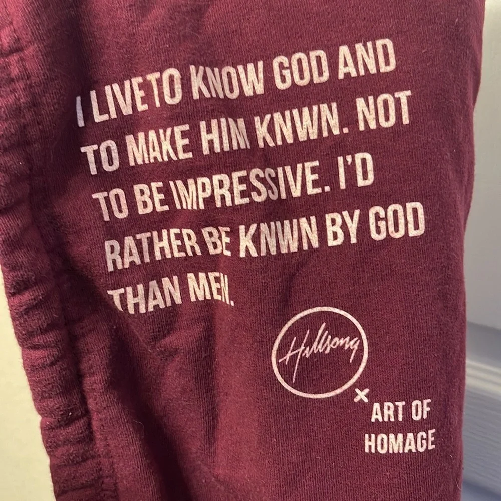 Art of Homage KNWN Independent Hillsong Maroon Hoodie Size XXL EUC #3548 - Picture 5 of 7
